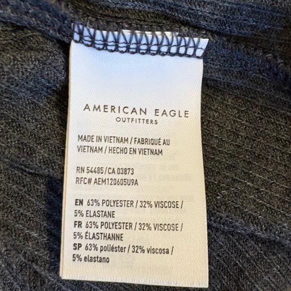 American Eagle gray ruffled short sleeve t-shirt tee size small - Picture 7 of 8